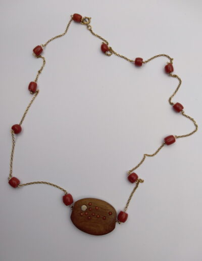 Pendentif, Chaîne Plaqué Or, Corail Rouge, Bois, Perles De Corail Rouge, Coquillage Oeil De Lucie